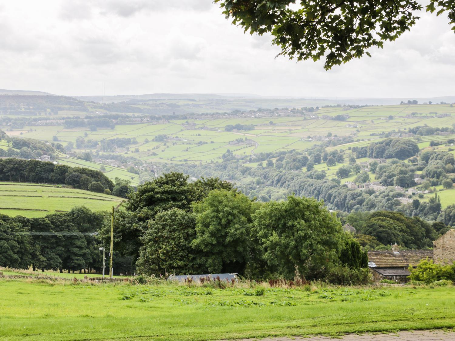 Вилла Upper Highlees Farm Luddendenfoot Экстерьер фото